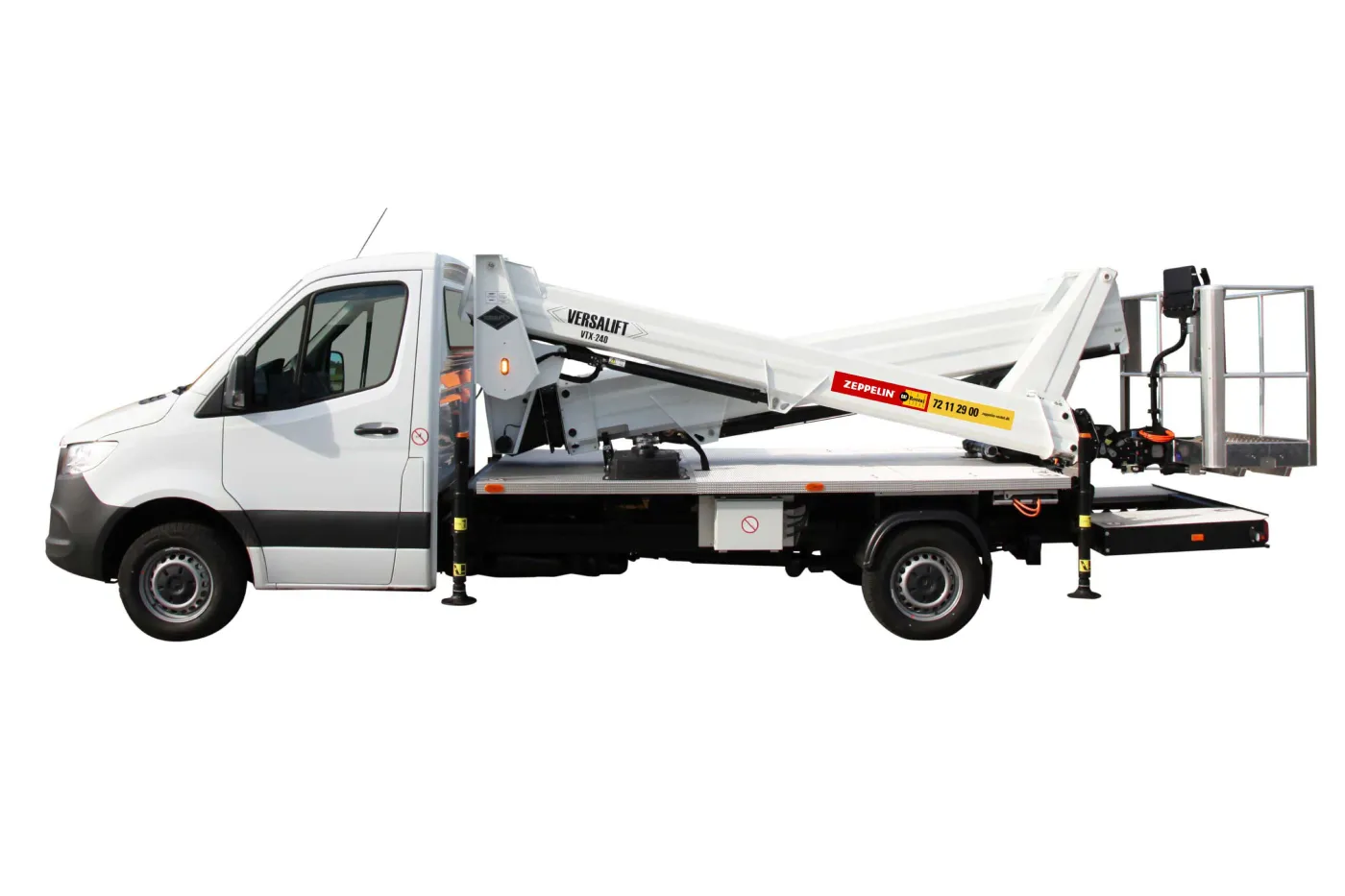 VTX240 Lastbillift Versalift hos Zeppelin Rental